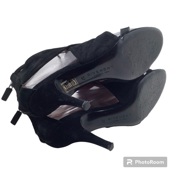 {Givency} Suede Leather Heels - Picture 9 of 14